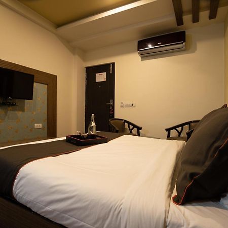 Super Collection O Golden Avenue Hotel Thiruvananthapuram Luaran gambar